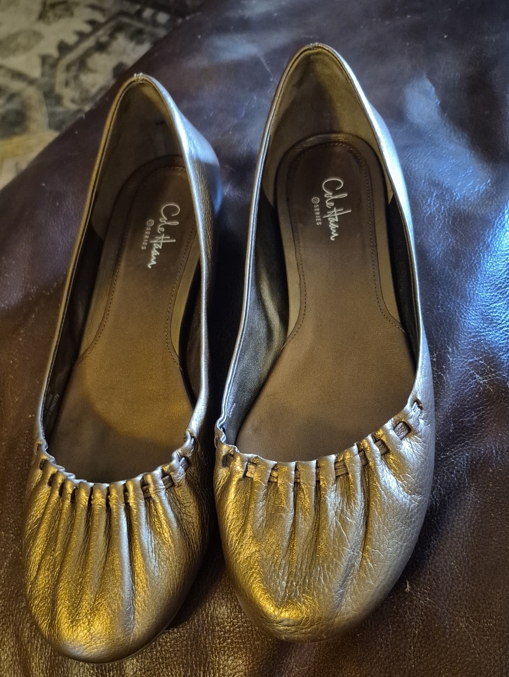 Cole Haan/NikeAir Sz.9.b Gold Leather Upper.